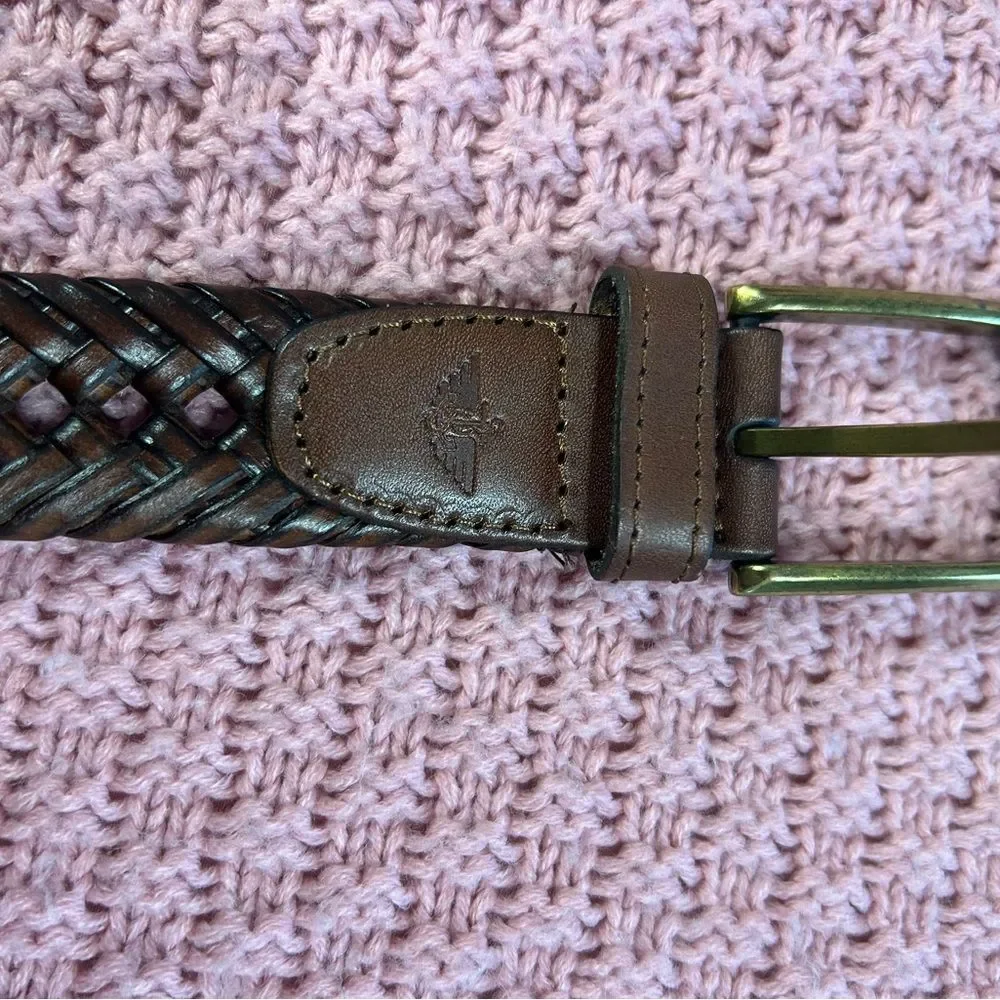 Dockers Brown Leather tab synthetic Leather Lacing. Used excellent condition